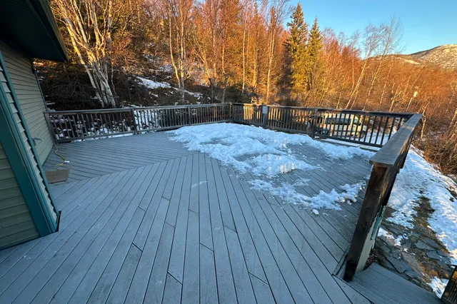 Detail of Blakeslee 1,750 sq ft multi-level deck