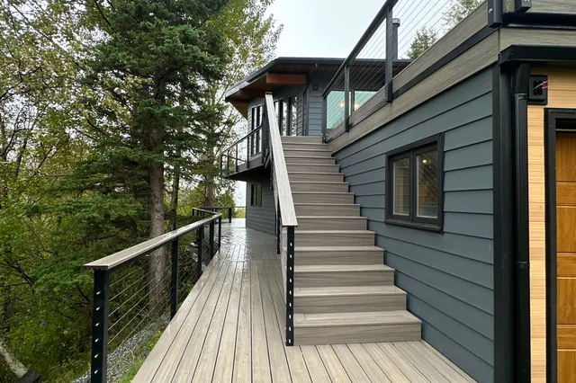 Detail of Blakeslee 1,750 sq ft multi-level deck