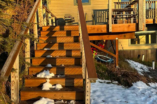 Detail of Blakeslee 1,750 sq ft multi-level deck